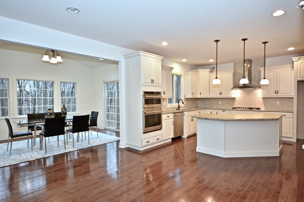 19_Stone_House_Kitchen_MR