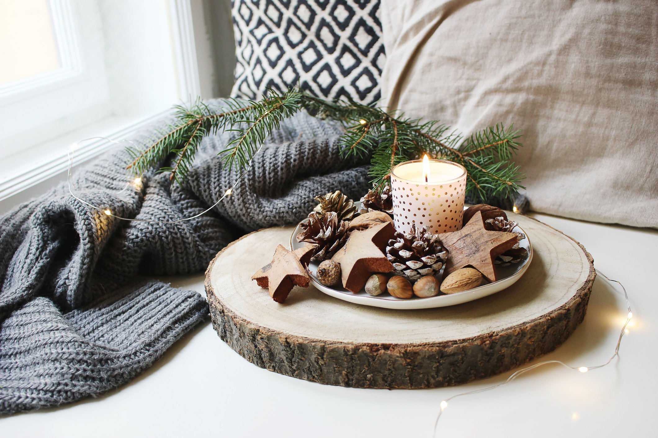 7 Winter Decorating Ideas for Your Apartment