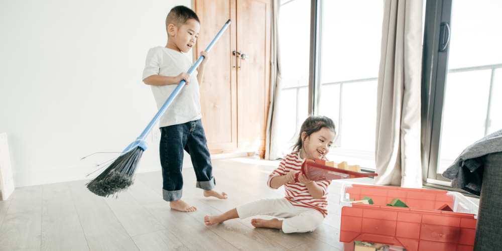 8 Realistic Tips to Keep a Clean House with Kids + Pets | Country Classics