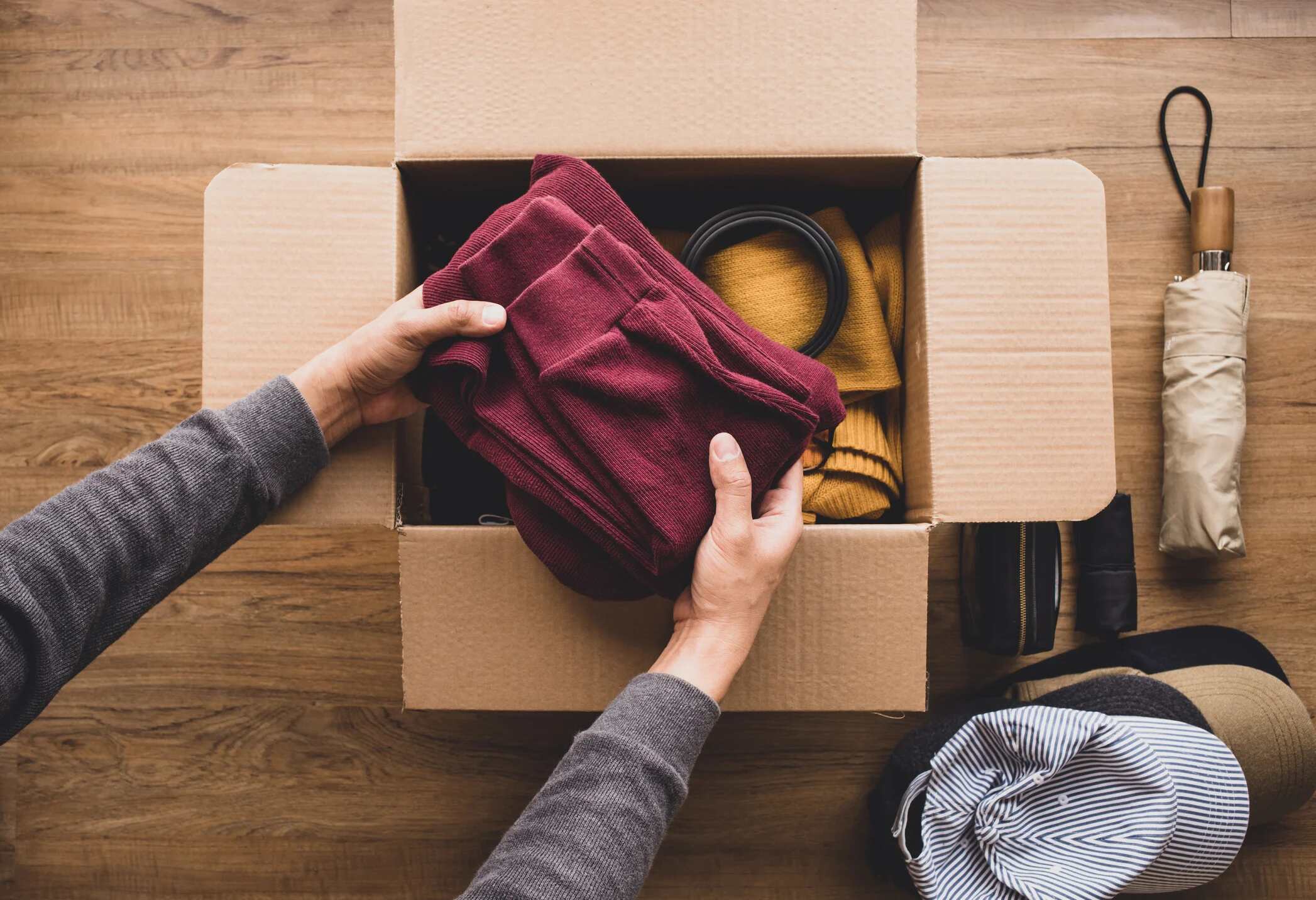What You Should Get Rid of When Downsizing | Country Classics